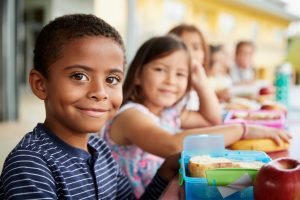 Students eating lunch together